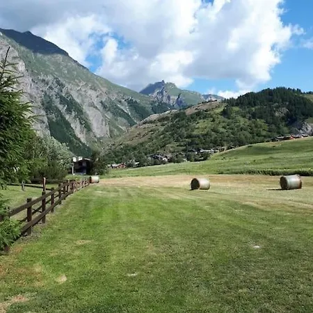 Appartamento New****alpe Veille: Chalet Centro 2 Bagni E Garage Privato *